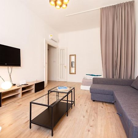 Budapest4U - New Apt In The Central Of Budapest Kültér fotó